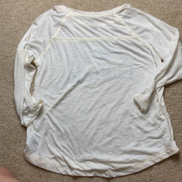 AEO graphic raglan tee - Picture 6 of 6
